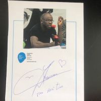Un autographe de Monsieur Lilian THURAM, champion du monde de football 1998, avec enveloppe.