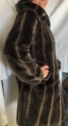 Magnifique manteau viselle pleine peau Yves Salomon. : photo